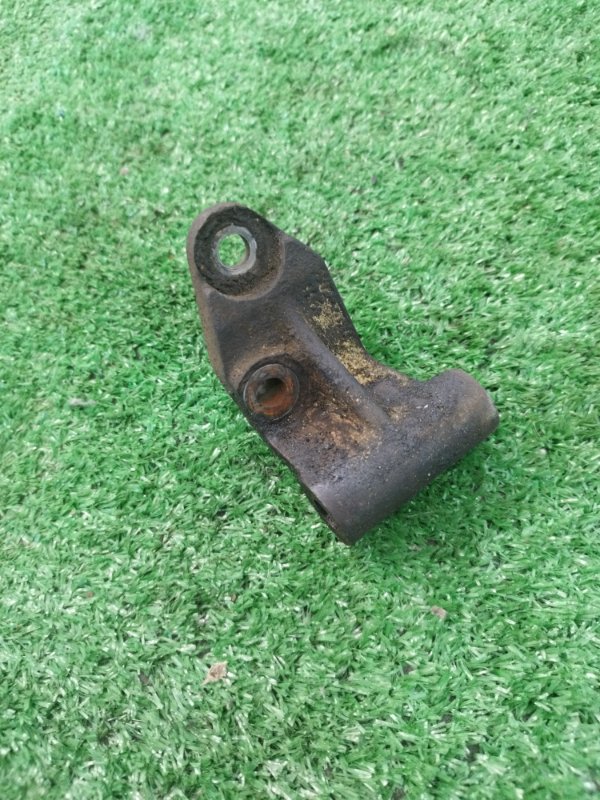 Кронштейн генератора лада 2107 1992 2107