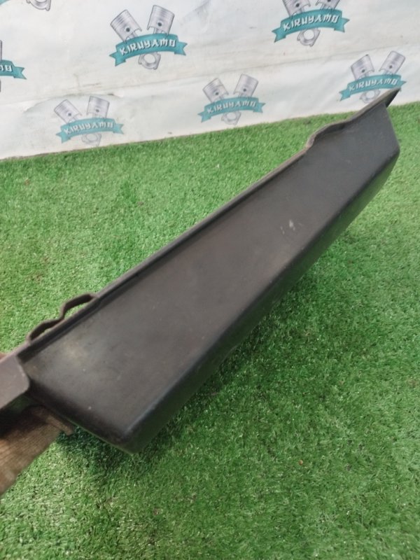 Бардачок между сиденьями Toyota Carina 1989 st170