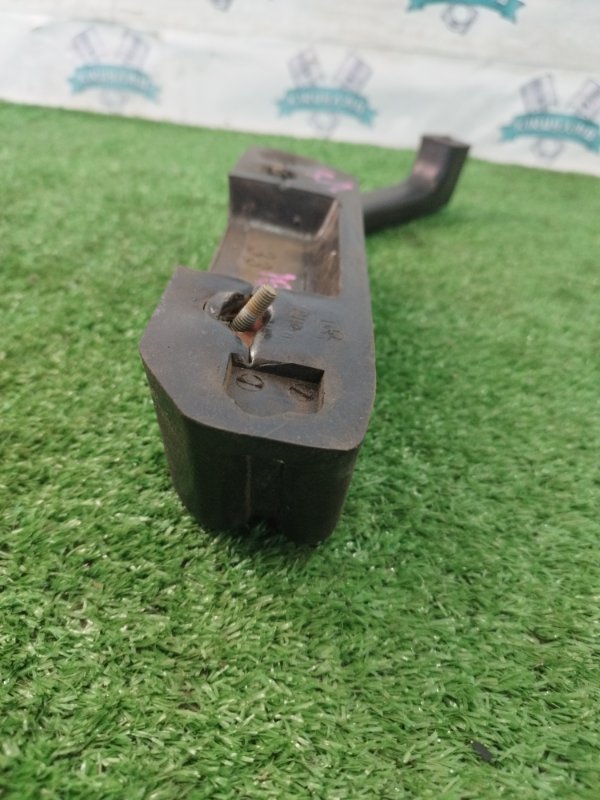 Ручка двери внутренняя лада 2106 2106