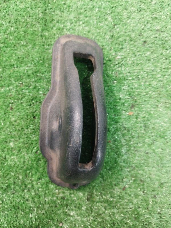 Кожух стояночного тормоза лада 2106 2106