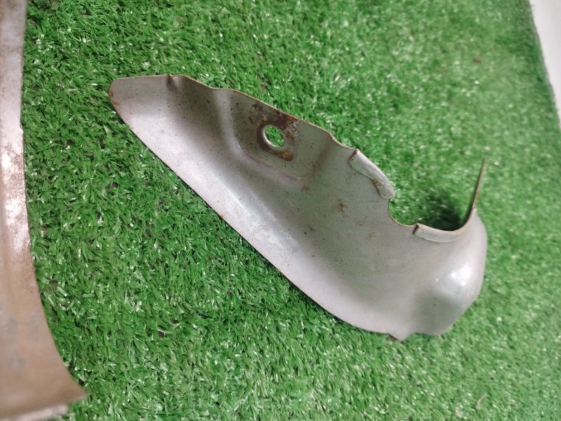 Кожух выпускного коллектора Toyota Camry ACV30