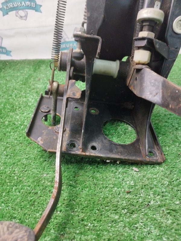 Блок педалей лада 2106 2106