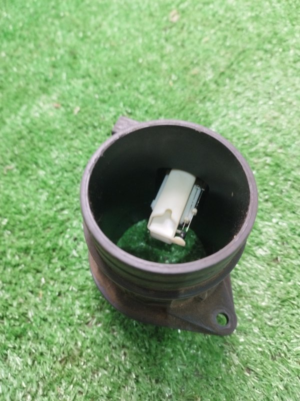 Датчик массового расхода воздуха лада 210740 2008 СЕДАН