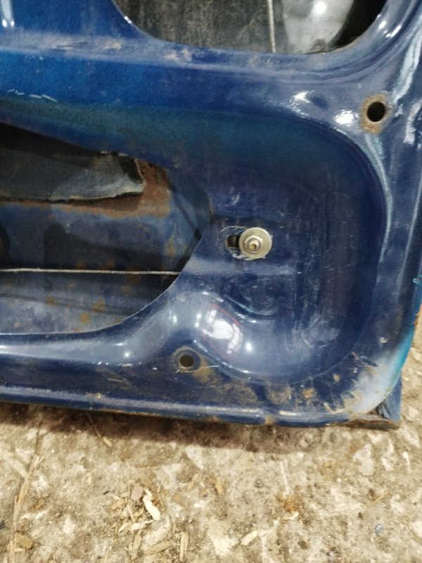 Дверь боковая лада 210740 2008 СЕДАН