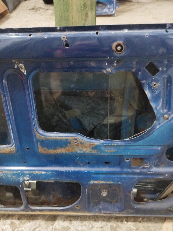 Дверь боковая лада 210740 2008 СЕДАН