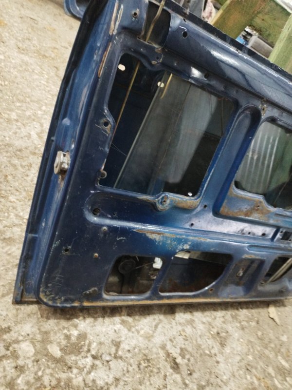 Дверь боковая лада 210740 2008 СЕДАН