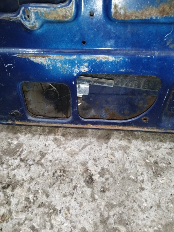 Дверь боковая лада 210740 2008 СЕДАН