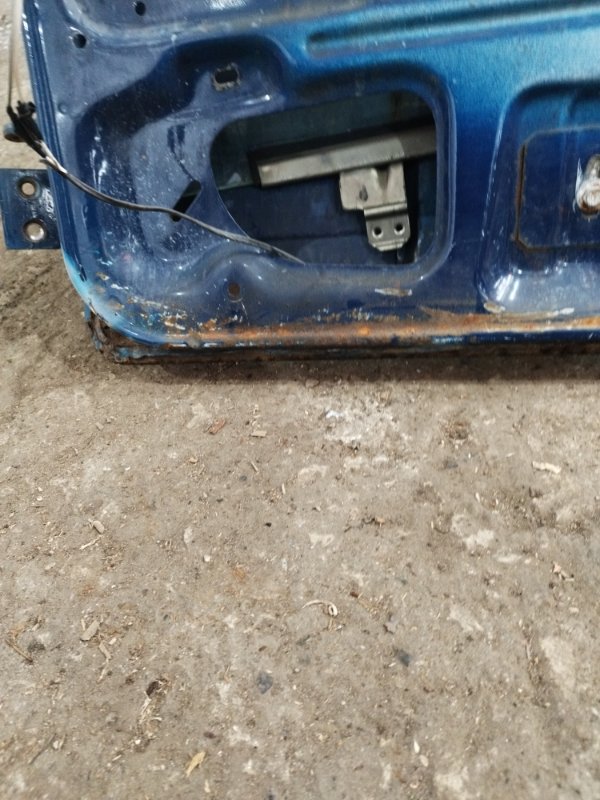 Дверь боковая лада 210740 2008 СЕДАН