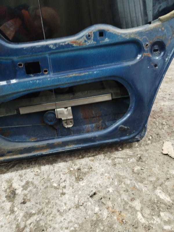 Дверь боковая лада 210740 2008 СЕДАН