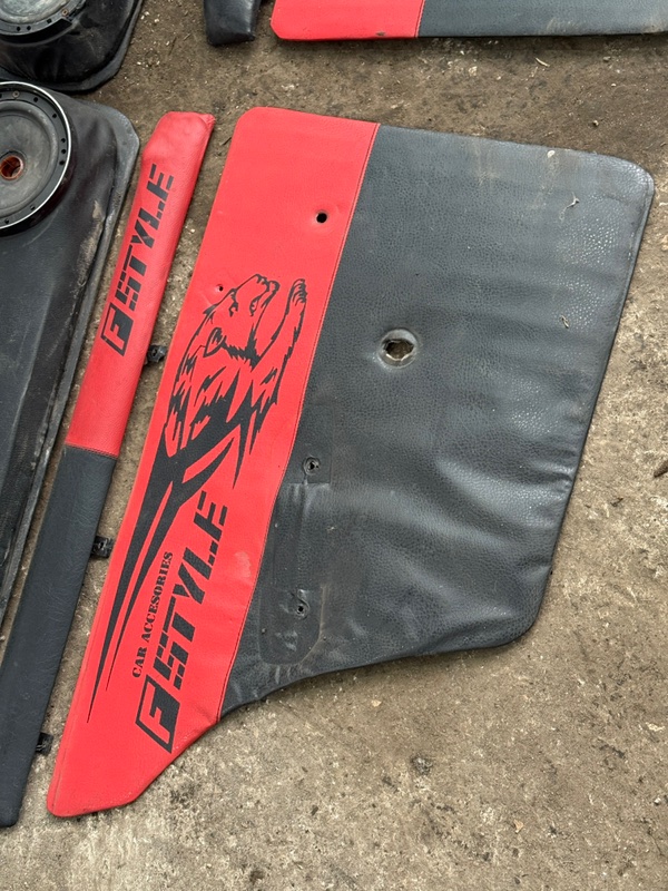 Обшивка боковой двери лада 2106 2106