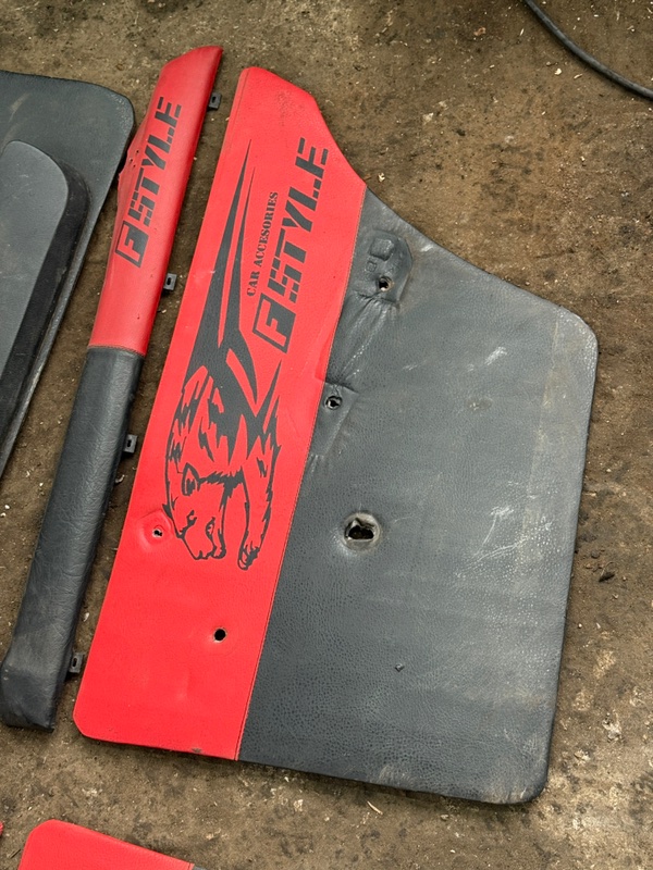 Обшивка боковой двери лада 2106 2106