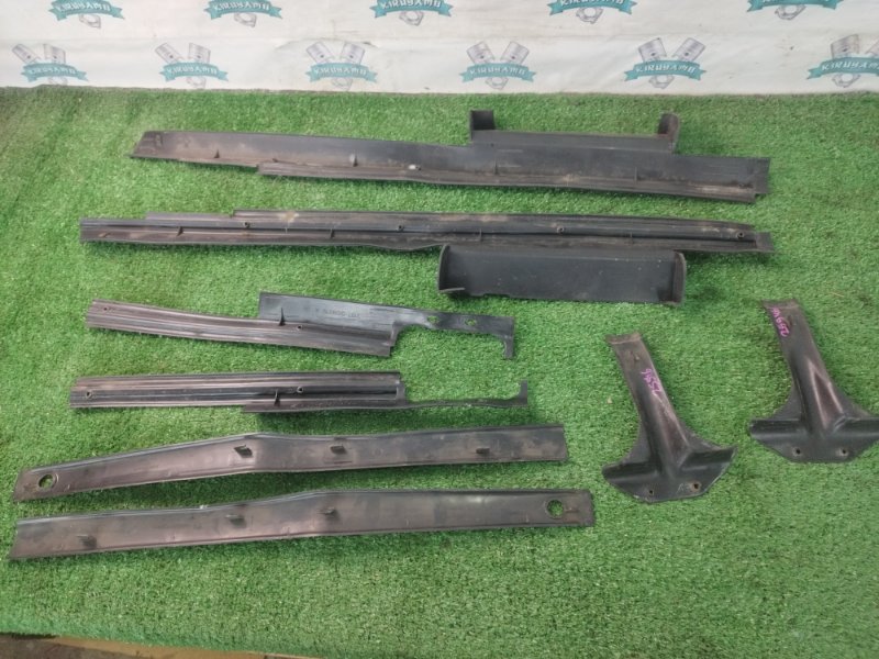 Накладка на стойку кузова лада 210740 2008 СЕДАН