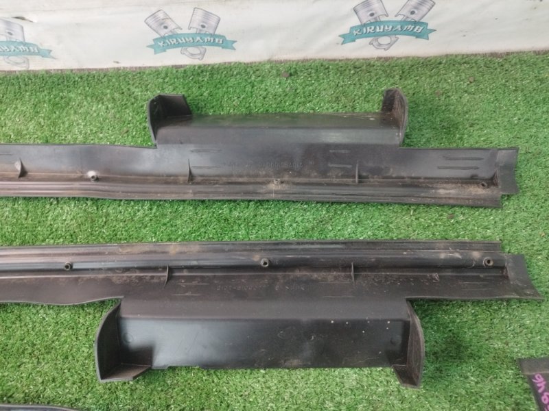 Накладка на стойку кузова лада 210740 2008 СЕДАН