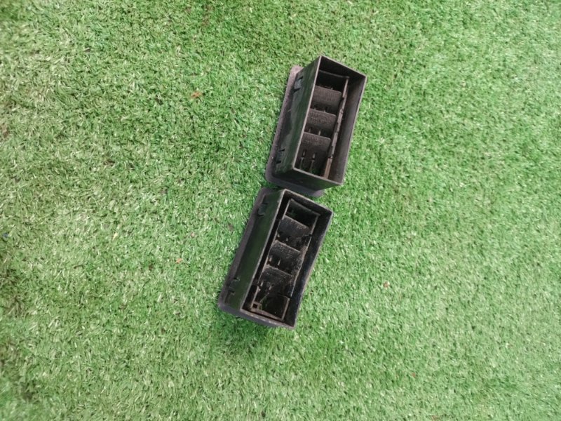 Дефлектор воздушный лада 210740 2008 СЕДАН