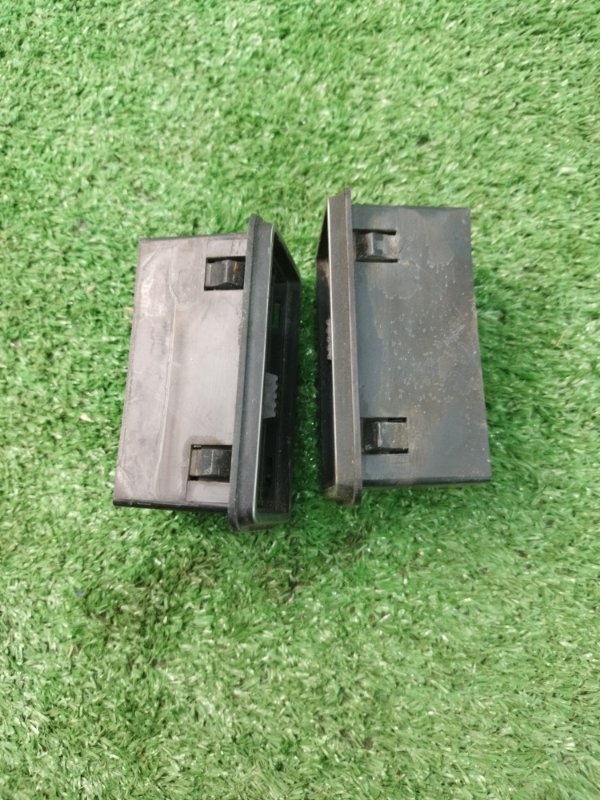 Дефлектор воздушный лада 210740 2008 СЕДАН