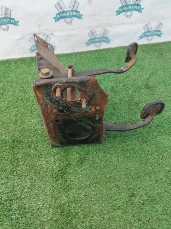 Блок педалей лада 210740 2008 СЕДАН