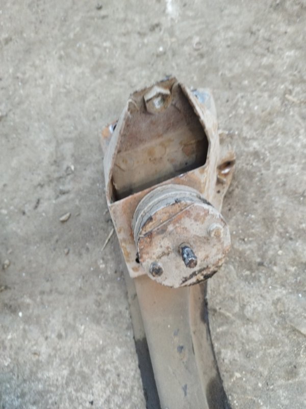 Балка продольная под ДВС лада 2106 2106