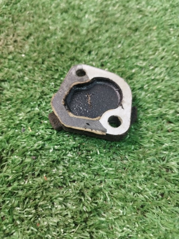 Крышка топливного насоса лада 210740 2008 СЕДАН