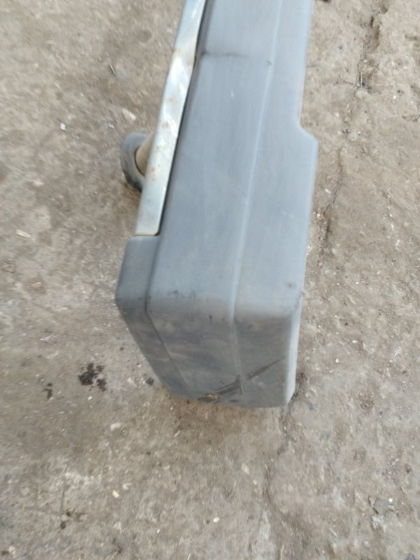 Бампер лада 210740 2008 СЕДАН