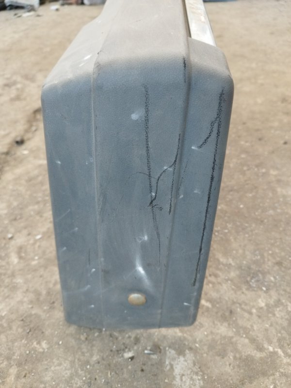 Бампер лада 210740 2008 СЕДАН