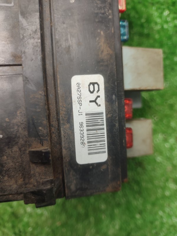 Блок предохранителей Daewoo Nubira