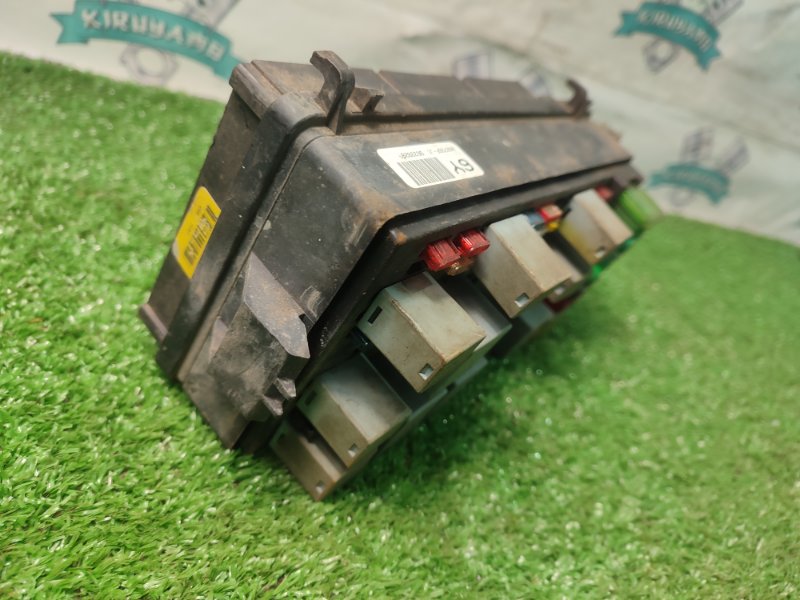 Блок предохранителей Daewoo Nubira