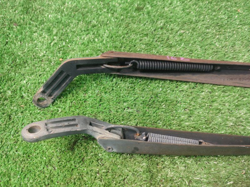 Щёткодержатель поводок лада 2110 2110