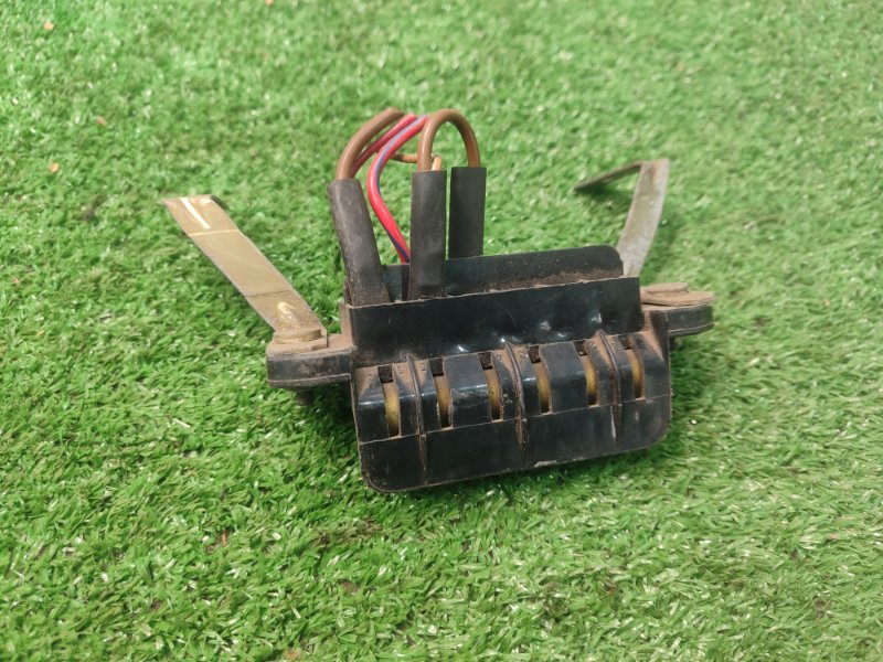 Блок предохранителей лада 2106 1996 21061