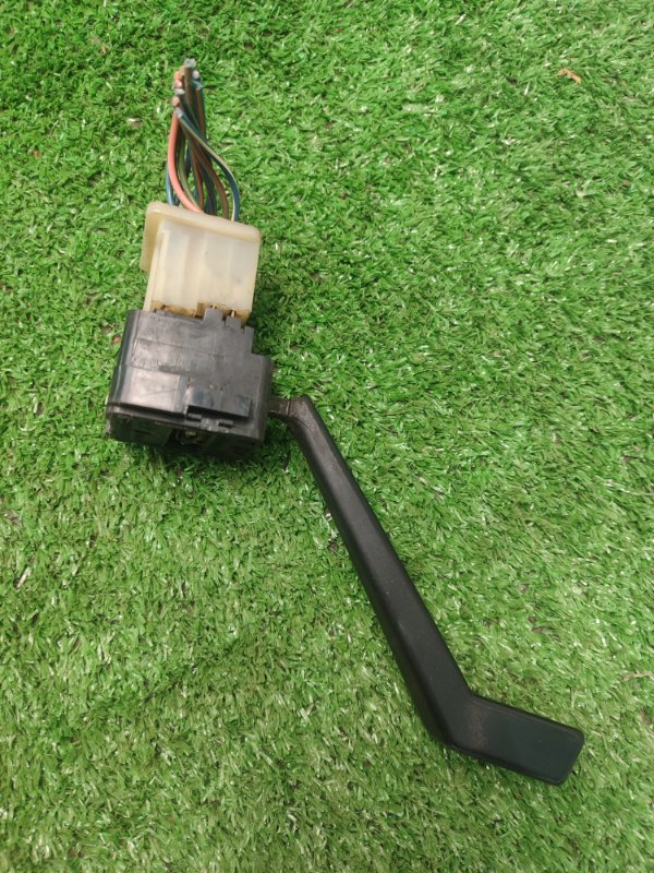 Подрулевой переключатель поворотников лада 2110 2110