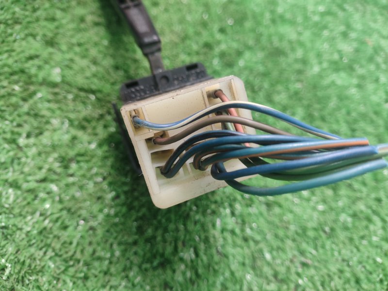 Подрулевой переключатель поворотников лада 2110 2110