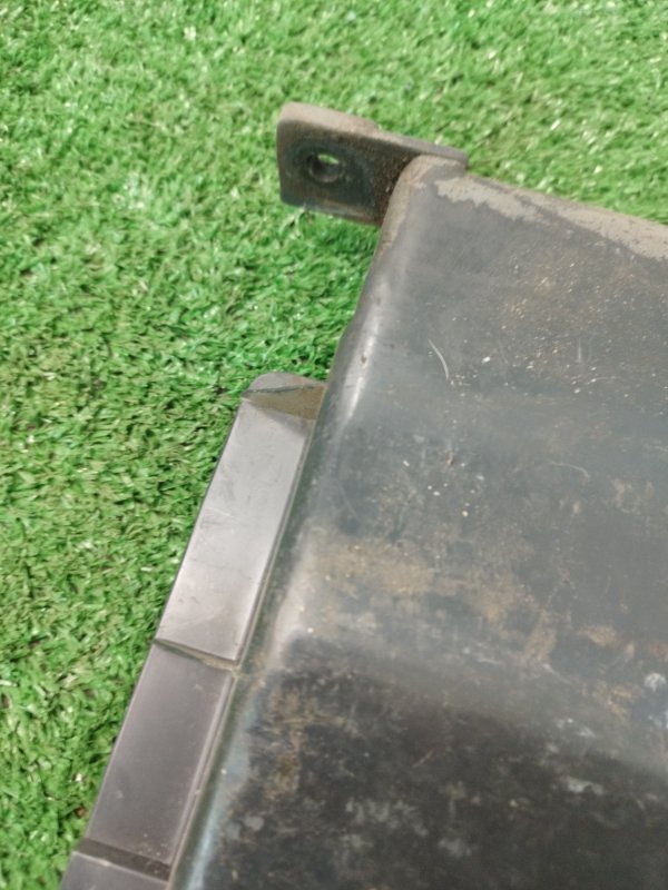 Крышка подлокотника лада 2110 2110