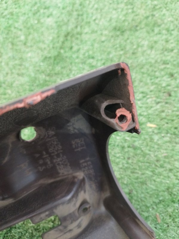 Кожух рулевой колонки Toyota Carina 1989 st170