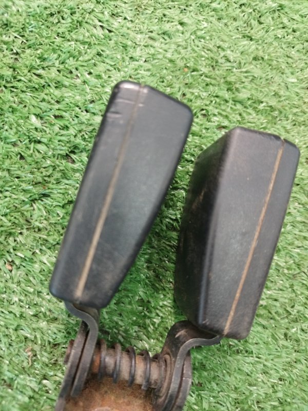 Замок ремня безопасности Chevrolet Cruze 2012