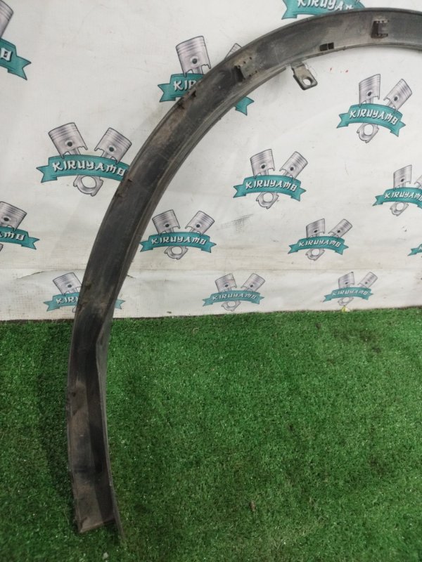 Молдинг на крыло Nissan Murano