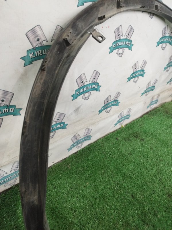 Молдинг на крыло Nissan Murano