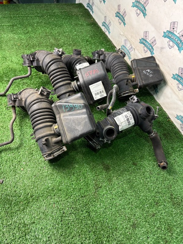 Патрубок воздушного фильтра Toyota Camry 2008 ACV 40