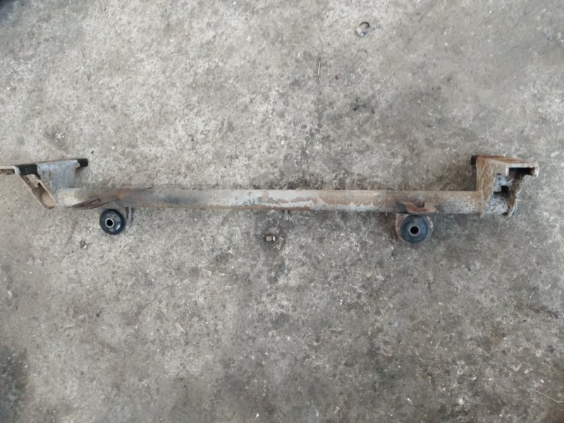 Балка продольная под ДВС лада 2110 2110