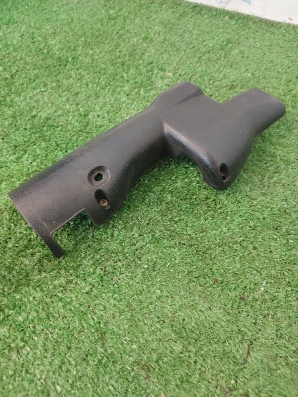 Кожух рулевой колонки Лада 2106 2106