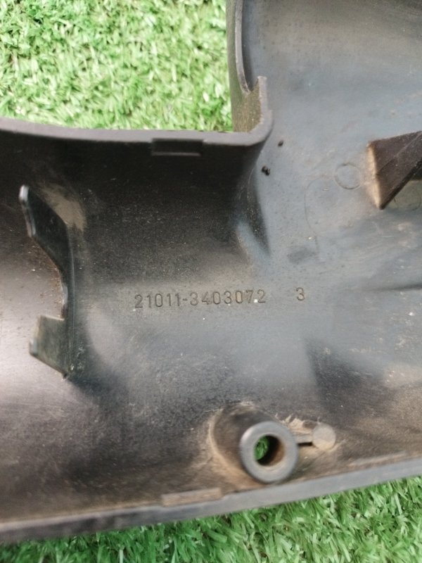 Кожух рулевой колонки Лада 2106 2106