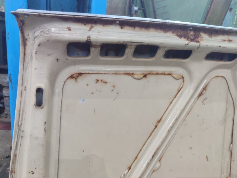 Крышка багажника Лада 2106 2106