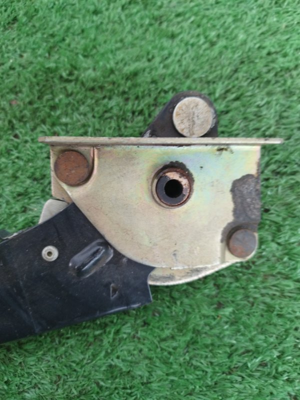 Рычаг стояночного тормоза Лада 2106 2106