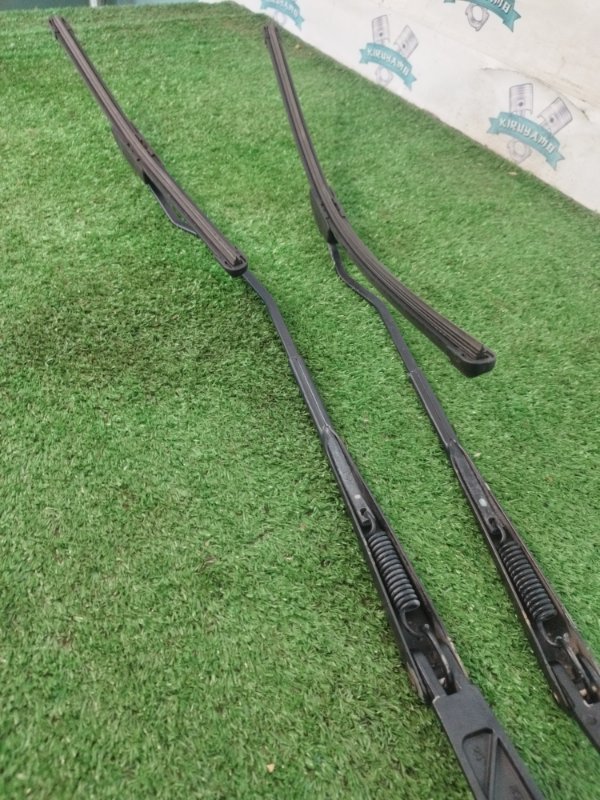 Дворник лобового стекла Лада Гранта 2012 седан