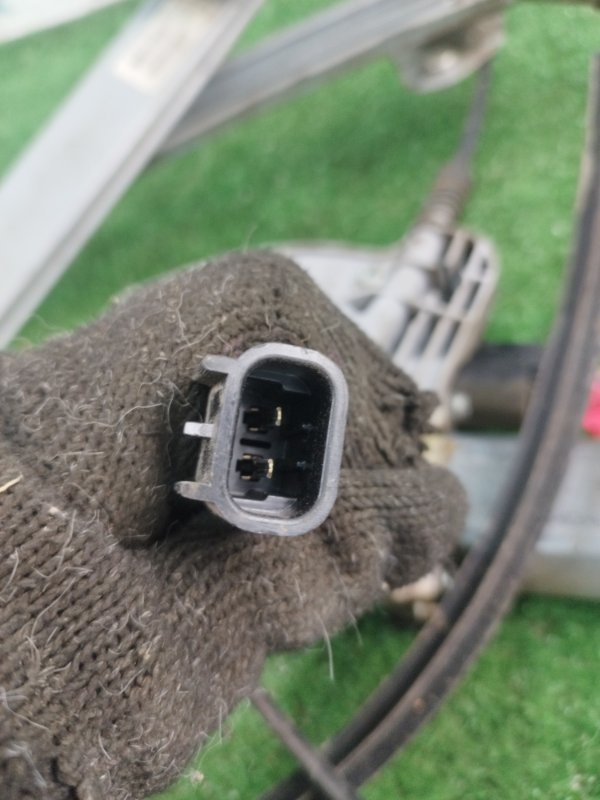 Стеклоподъемный механизм Лада Гранта 2012 седан