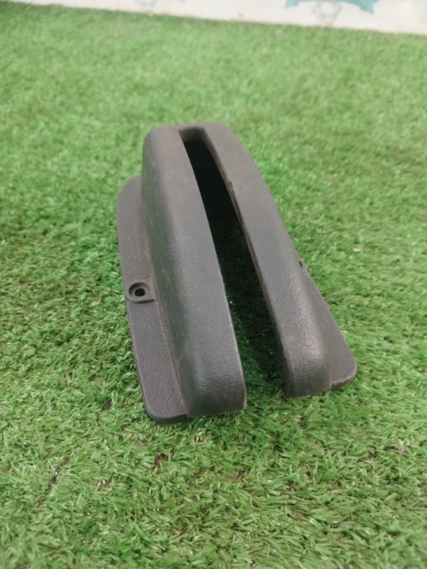 Кожух рычага стояночного тормоза Лада Гранта 2012 седан