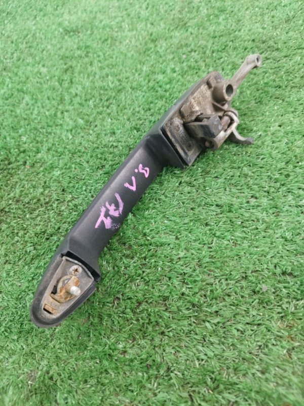 Ручка двери внешняя Лада Гранта 2012 седан