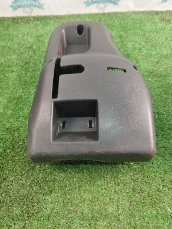 Кожух рулевой колонки Лада Гранта 2012 седан