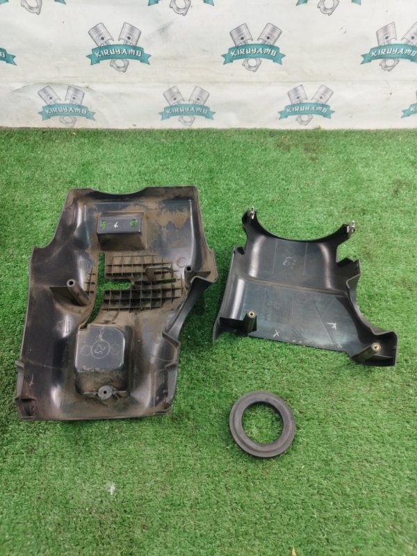 Кожух рулевой колонки Лада Гранта 2012 седан