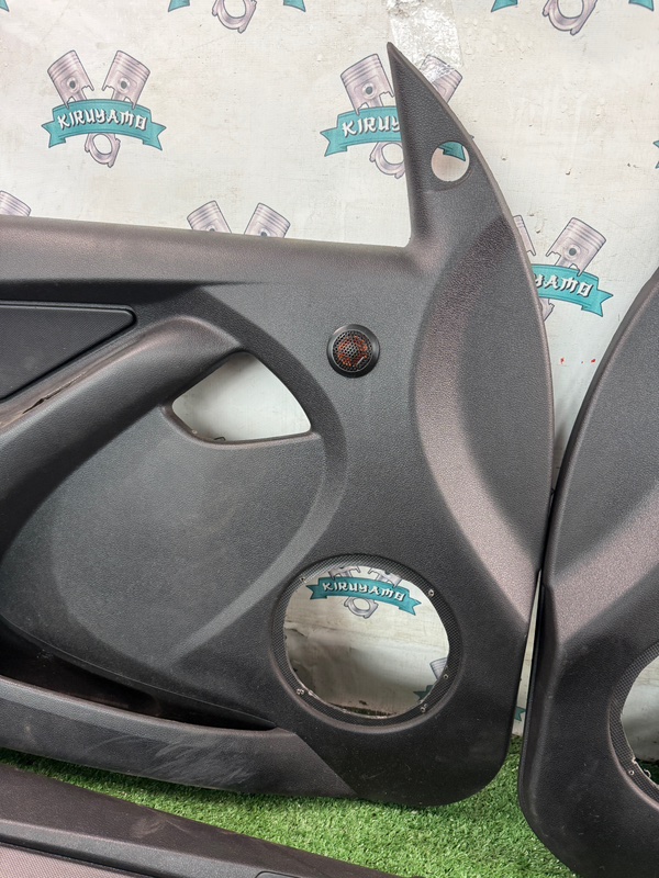 Обшивка боковой двери Лада Гранта 2012 седан