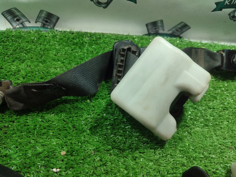 Ремень безопасности Лада Гранта 2012 седан