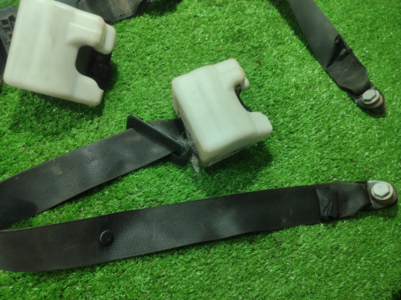 Ремень безопасности Лада Гранта 2012 седан